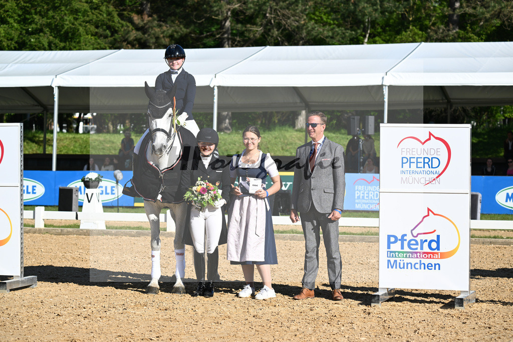 12244895 | hf-fotografie - Realisiert mit Pictrs.com