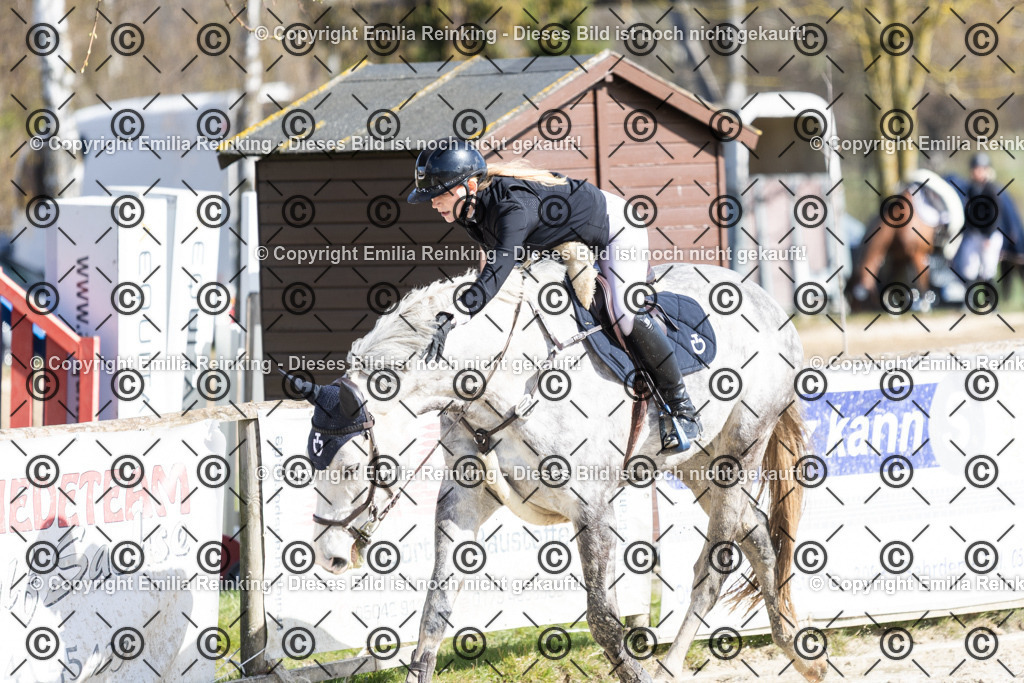 CL5A8130 | Emilia Reinking Fotografie - Realisiert mit Pictrs.com