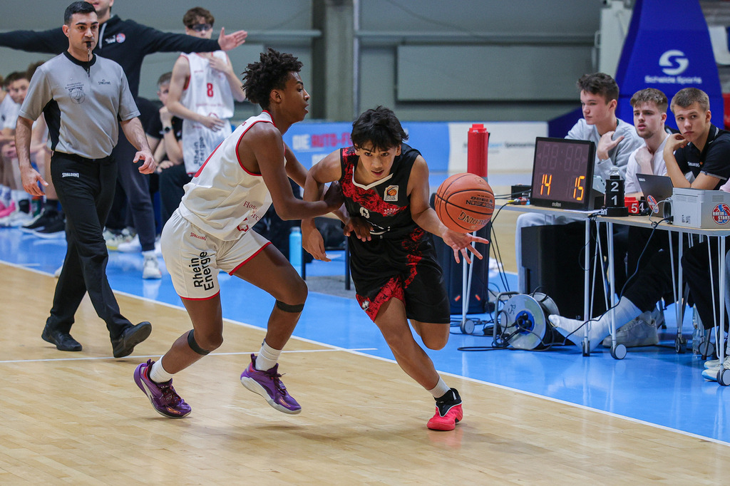 JBBL BAYER GIANTS @ BBV Rheinstars Köln-33 | Fotos von Basketballspielen aus dem Raum NRW fotografiert von Gero Mueller-Laschet und Daniel Schaefer - Realisiert mit Pictrs.com