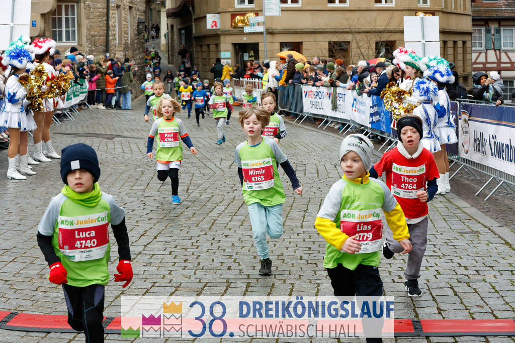 400m AOK Junior Cup | 3 Koenigslauf 2024 400m AOK Junior Cup - Realisiert mit Pictrs.com