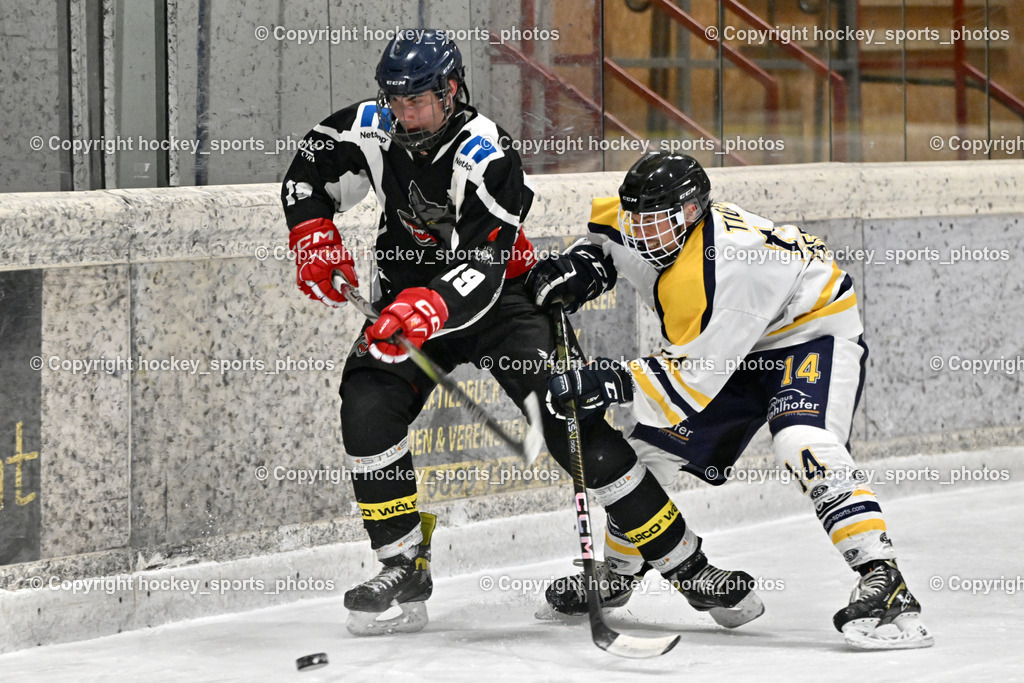 EC Tigers Paternion vs. Tarco Wölfe II | #19 Werner Maximilian Tarco Wölfe II, #14 Tschurnig Daniel EC Tigers Paternion, EC Tigers Paternion vs. Tarco Wölfe II, EC Tigers Paternion vs. Tarco Wölfe II am 19.12.2024 in Spittal an der Drau (Eissportzentrum Spittal), Austria, (Photo by Bernd Stefan)