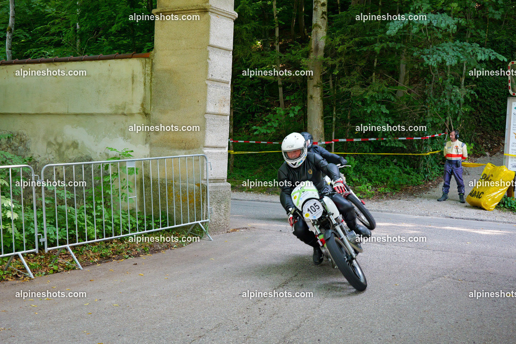 P1014946 | Erleben Sie atemberaubende, hochqualitative Fotos Ihrer Fahrt entlang der malerischen Alpenstraßen. Besuchen Sie alpineshots.com, um professionelle Aufnahmen Ihrer unvergesslichen Reise zu finden und zu kaufen - Realisiert mit Pictrs.com