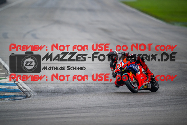 MaZZes_FotoMatrix_220925_5590 | IDM1000