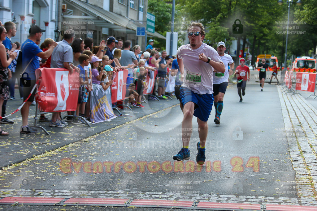 220625_1653_EX1_5279 | Sportfotografie im Rhein-Sieg Kreis, Köln, Bonn, NRW, Rheinland Pfalz, Hessen, etc. Unser Tätigkeitsfeld umfasst den Laufsport vom Volkslauf über den Marathon, Duathlon, Triathon bis zum Ultralauf wie Kölnpfad Ultra oder Schindertrail.