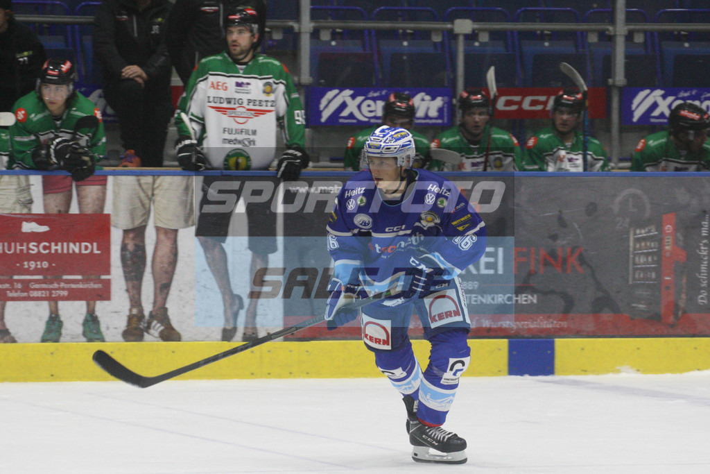 SC Riessersee - Höchstadt Alligators | Christopher Chyzowski - Eishockey Oberliga Süd SC Riessersee - Höchstadt Alligators - © Sportfoto-Sale (MK) - Realisiert mit Pictrs.com