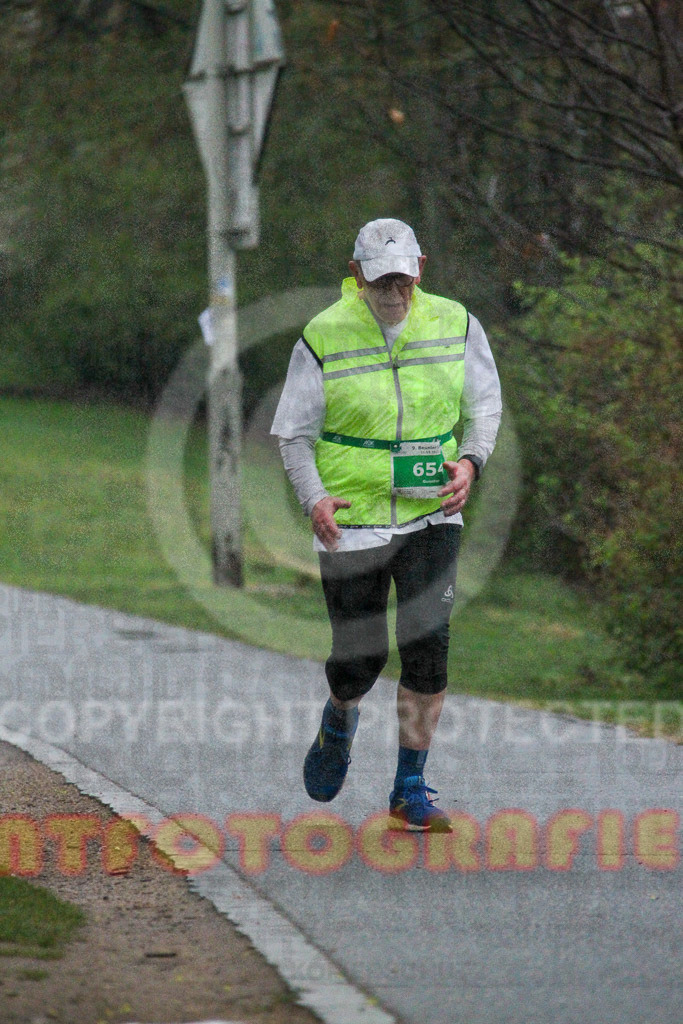 220331_1942_EV4_0280 | Sportfotografie im Rhein-Sieg Kreis, Köln, Bonn, NRW, Rheinland Pfalz, Hessen, etc. Unser Tätigkeitsfeld umfasst den Laufsport vom Volkslauf über den Marathon, Duathlon, Triathon bis zum Ultralauf wie Kölnpfad Ultra oder Schindertrail.