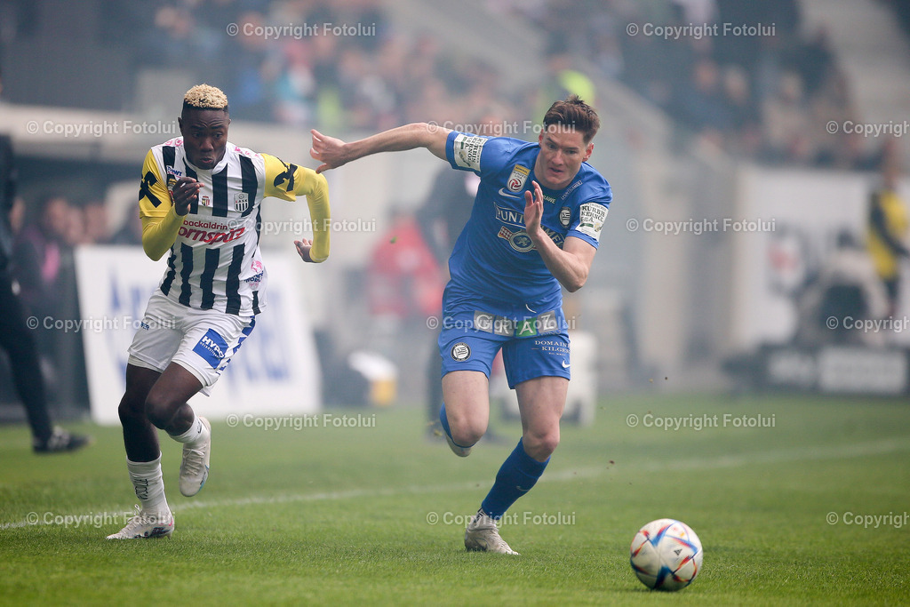 A_LUI_20230409_0010 | SPORT FUSSBALL ADMIRAL BUNDESLIGA 2022/23 LASK VS STURM GRAZ
IM BILD: Moses Usor (Lask), David Schnegg (Sturm),
FOTO:FOTOLUI/UW