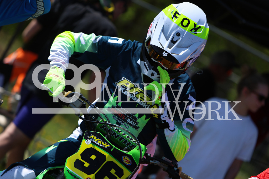 5E6A7184 | 989 MEDIAWORK