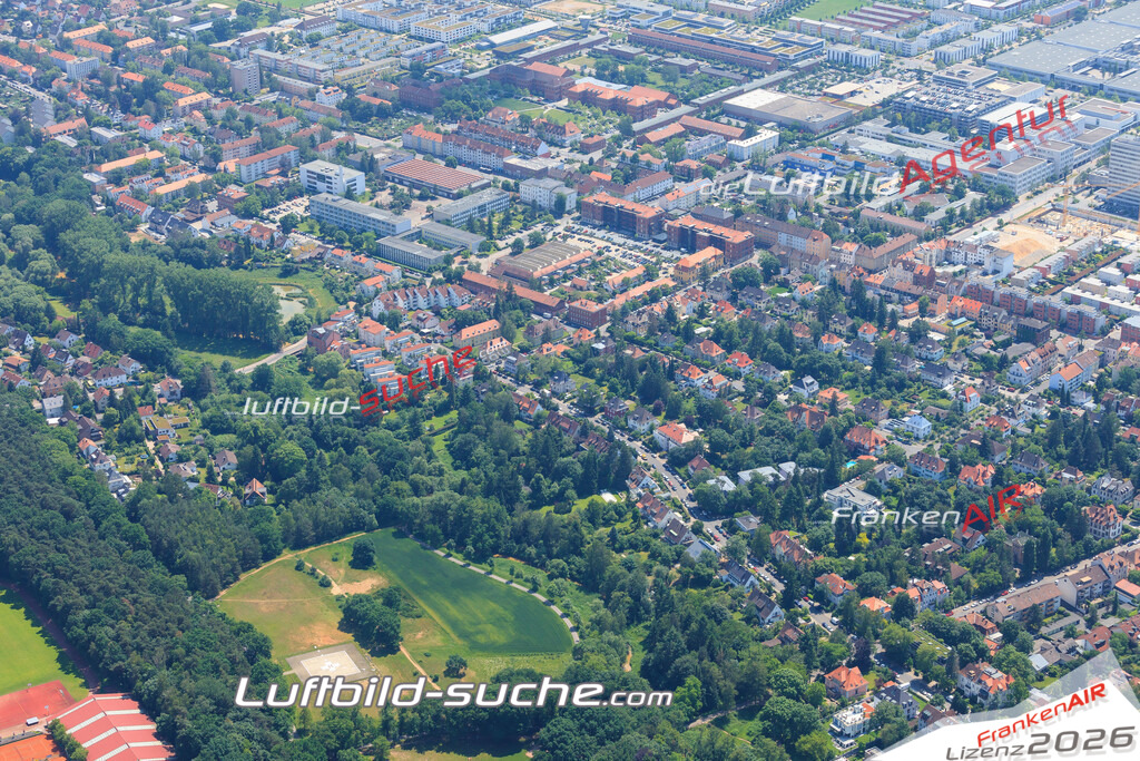 Luftbild von  Erlangen - Luftaufnahme wurde 2016 von https://frankenair.de mittels Flugzeug (keine Drohne) erstellt - die Geschenkidee