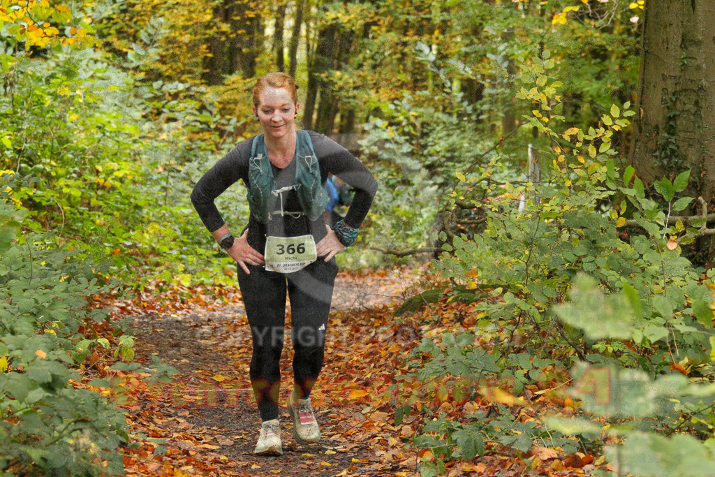 251026_1318_EV4_6748 | Sportfotografie im Rhein-Sieg Kreis, Köln, Bonn, NRW, Rheinland Pfalz, Hessen, etc. Unser Tätigkeitsfeld umfasst den Laufsport vom Volkslauf über den Marathon, Duathlon, Triathon bis zum Ultralauf wie Kölnpfad Ultra oder Schindertrail.