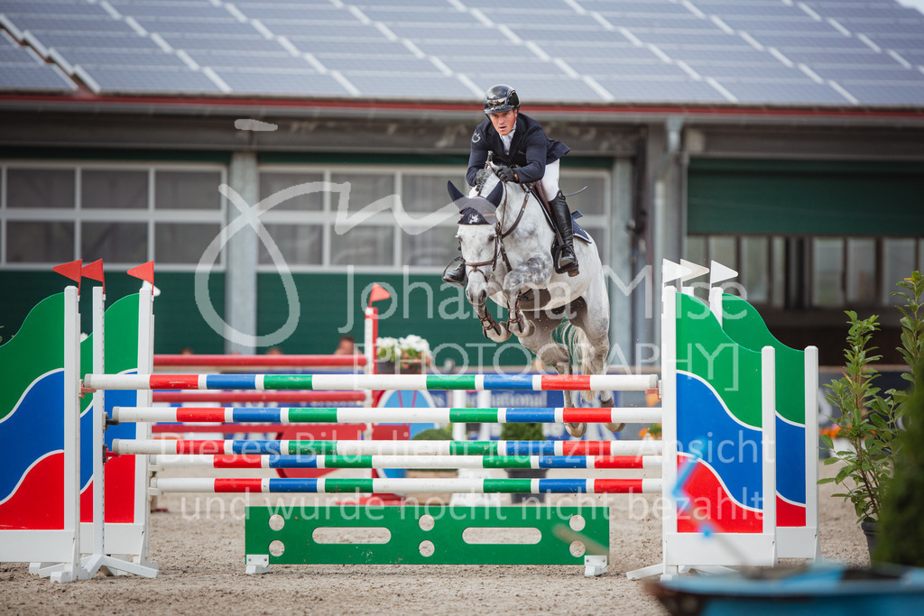 220705_Mühlen_M-Spr-729 | Late Entry Mühlen
05.07.2022
Springprüfung Kl.M*
6-8jährige Pferde
