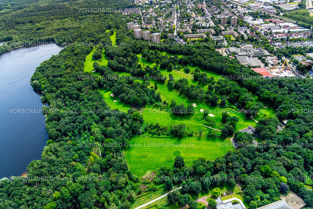 Duisburg240703532-Sued | Luftbild, Duisburg-Süd, Niederrheinischer Golfclub e.V. Duisburg Anlage, Hochhaus Wohnsiedlung am Waldrand, Am Golfplatz, Großenbaum, Duisburg, Ruhrgebiet, Nordrhein-Westfalen, Deutschland