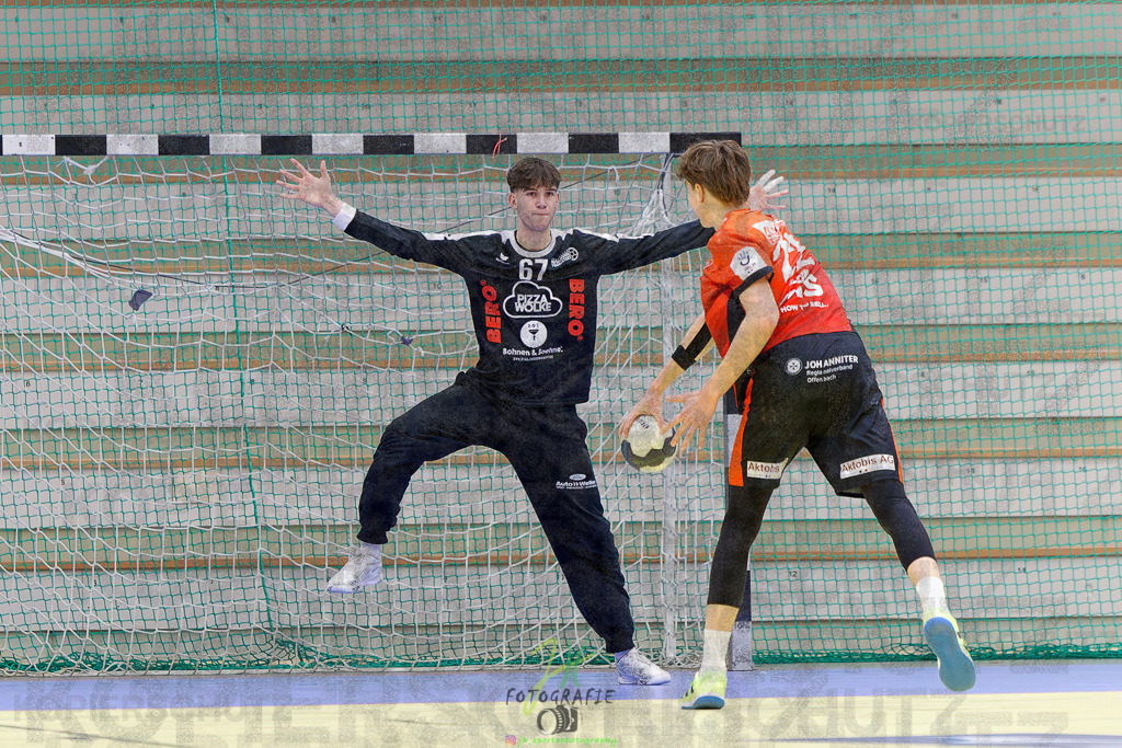 Jugendbundesliga A-Jugend; HSG Dutenhofen/Münchh. - HSG Rodgau Nieder-Roden | Jugendbundesliga A-Jugend; HSG Dutenhofen/Münchh. - HSG Rodgau Nieder-Roden am 07.12.2024 in Dutenhofen (Sporthalle Dutenhofen)Photo © 2024 - Jörg Heinrich - Realisiert mit Pictrs.com