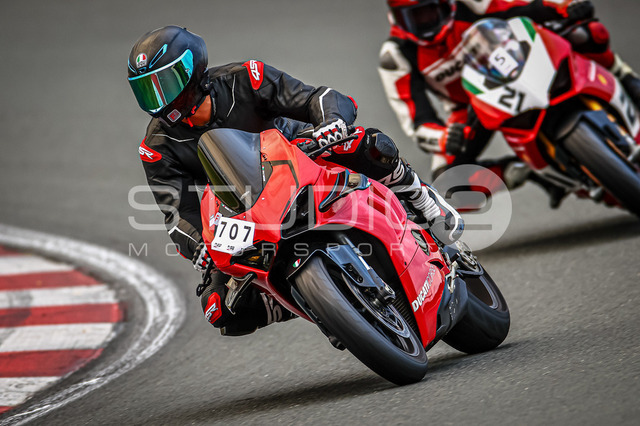 0707-240925_MO-009_707 | Deine Full-Service-Agentur für ✔️Videoproduktionen und ✔️Motorsportfotografie Jetzt Angebot anfragen!