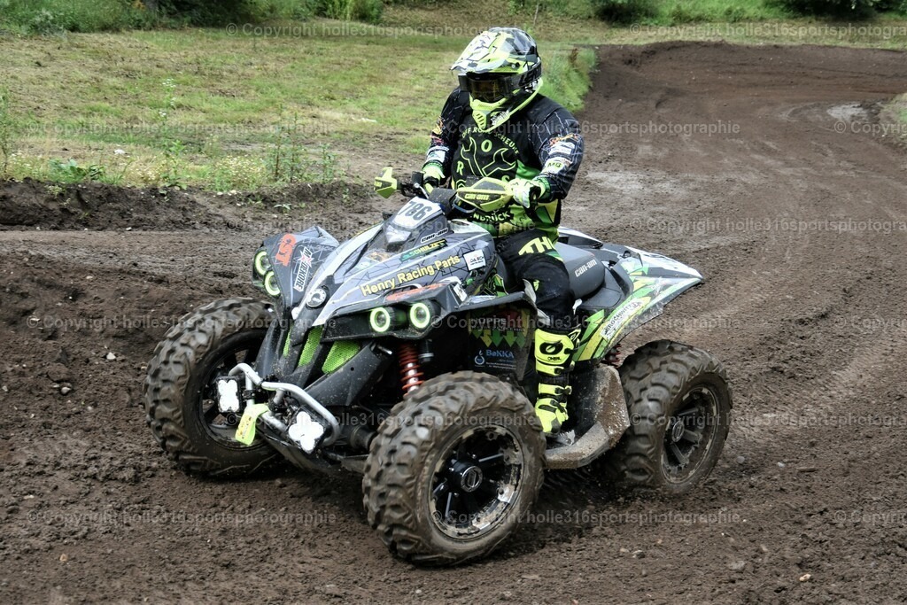 DSC_0539 (2) | Sportfotografie , Motorsport, Motoross, Reitsport, Mointainbike, Enduro,
Landschaft , Outdoor, Eventfotografie, Landschaft, Bilder online bestellen - Realisiert mit Pictrs.com