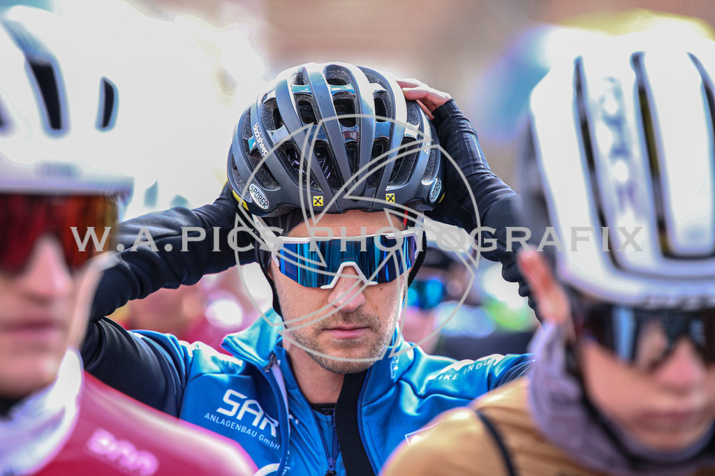 ..... | LEONDING,AUSTRIA,24.März.24 - 63.Radsaisoneröffnungsrennen Leonding Road Cycling League , Image shows: 
Photo: WAPICS / Andreas Willdoner
