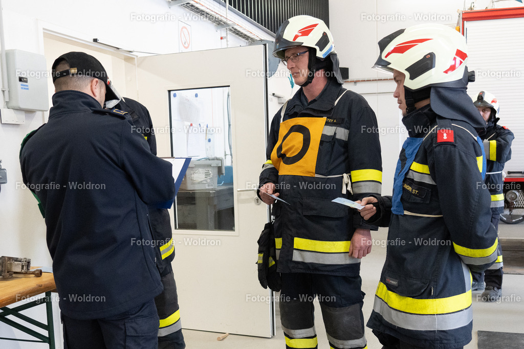 20230430 APLE Prüfung Neusiedl-4 | Fotografie Woldron
