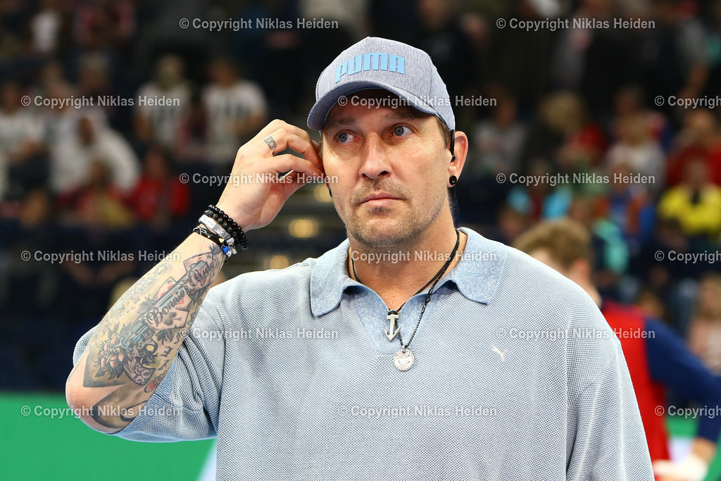 NH_Handball Sport Verein Hamburg_THWKiel_HandballBundesliga_110102024 | Stefan Kretzschmar (Handball- und Dyn-Experte)Handball I Herren I Bundesliga (Daikin HBL) I Saison 2024-2025 I 6. Spieltag I HSV Hamburg - THW Kiel I 11.10.2024 I Barclays Arena