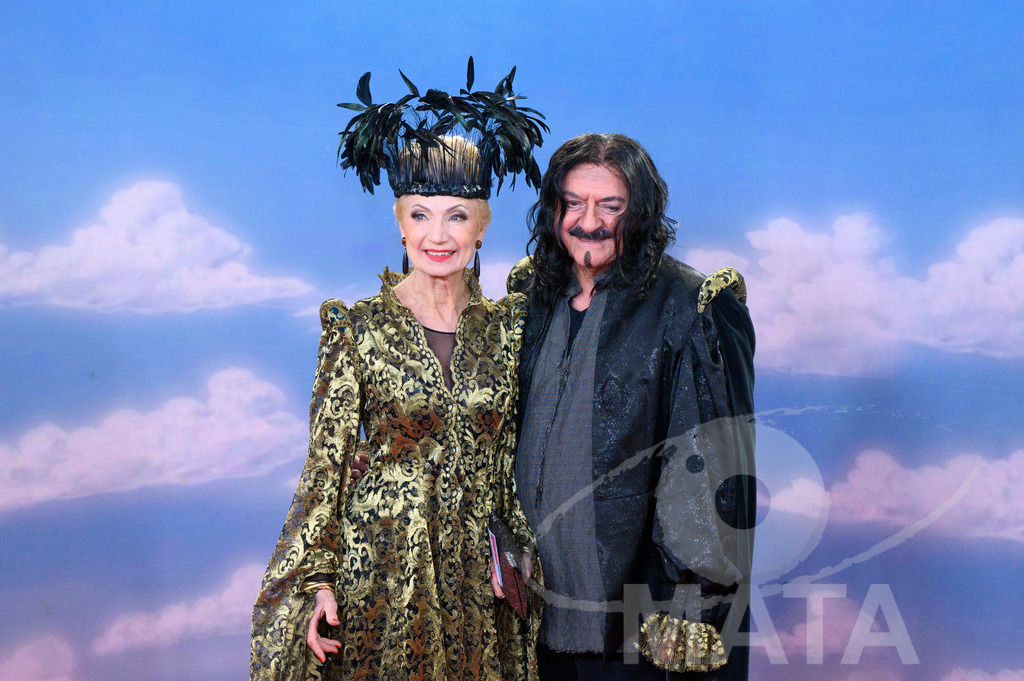 _DWI4729 | MATA IndoCon - Realisiert mit Pictrs.com