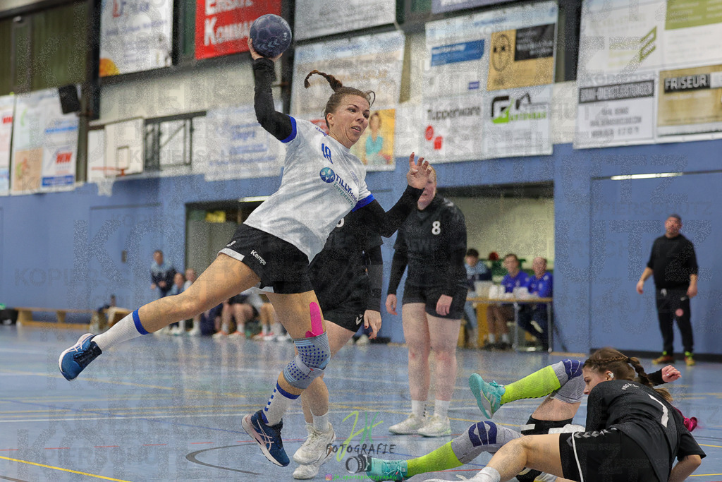 Frauen 2. Bezirksklasse, SG Rechtenbach - HSG Kleenheim/Langgöns III | Frauen 2. Bezirksklasse, SG Rechtenbach - HSG Kleenheim/Langgöns III am 16.11.2024 in Rechtenbach (Sporthalle Rechtenbach)Photo © 2024 - Jörg Heinrich - Realisiert mit Pictrs.com