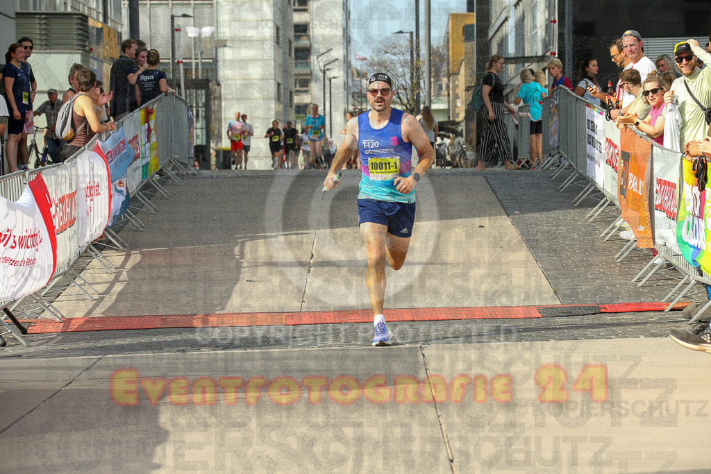 250920_1536_EX1_0172 | Sportfotografie im Rhein-Sieg Kreis, Köln, Bonn, NRW, Rheinland Pfalz, Hessen, etc. Unser Tätigkeitsfeld umfasst den Laufsport vom Volkslauf über den Marathon, Duathlon, Triathon bis zum Ultralauf wie Kölnpfad Ultra oder Schindertrail.