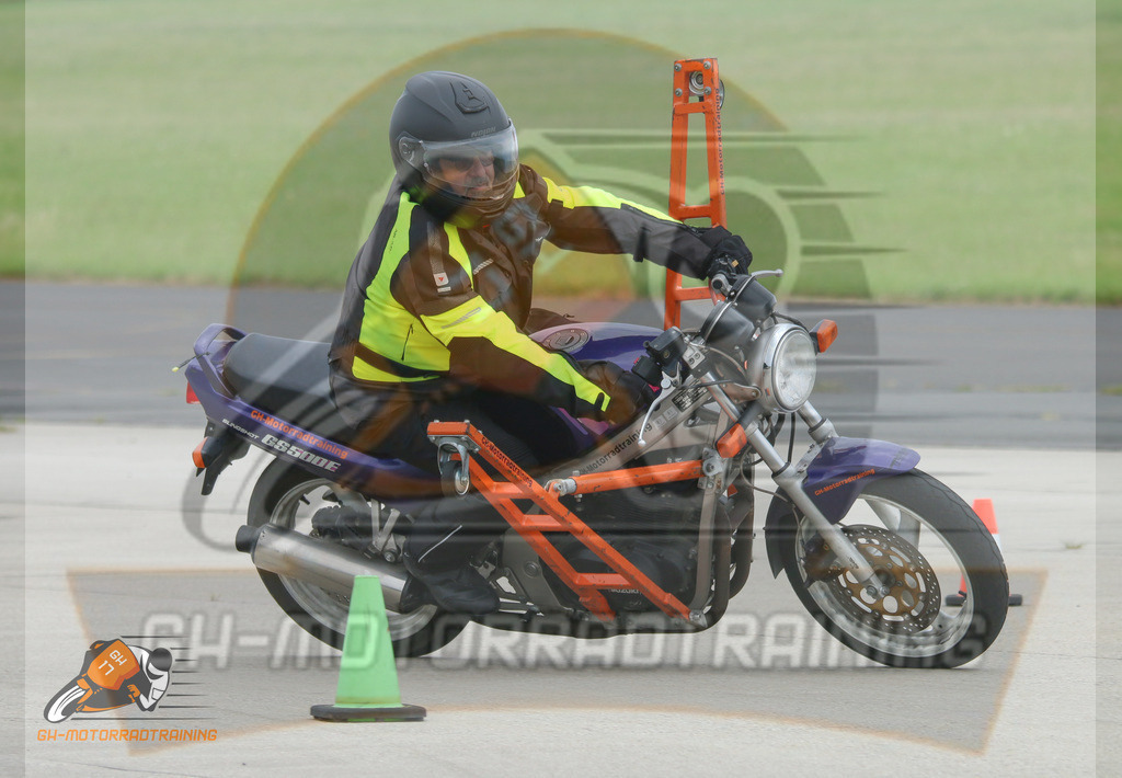 IMG_0263 | gh-motorradtraining-foto.de - Realisiert mit Pictrs.com