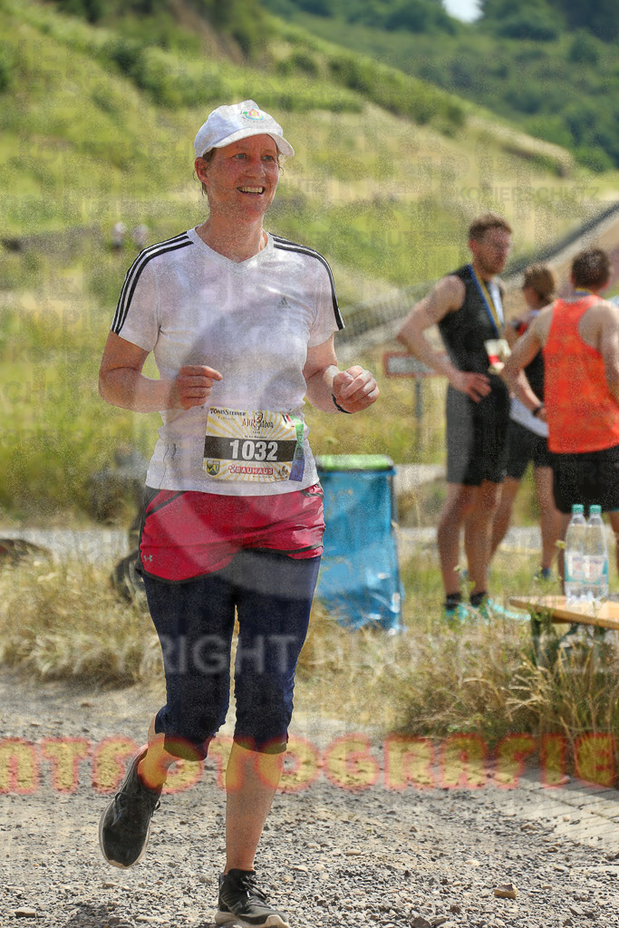 220618_1134_EX1_9423 | Sportfotografie im Rhein-Sieg Kreis, Köln, Bonn, NRW, Rheinland Pfalz, Hessen, etc. Unser Tätigkeitsfeld umfasst den Laufsport vom Volkslauf über den Marathon, Duathlon, Triathon bis zum Ultralauf wie Kölnpfad Ultra oder Schindertrail.