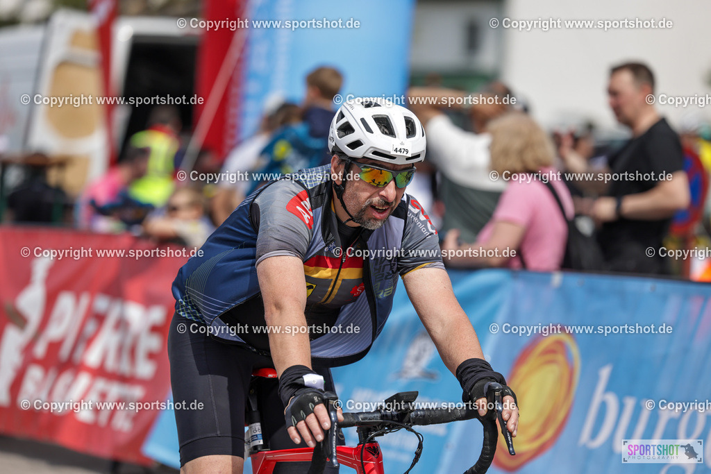 VJ__9611 | Neusiedlersee Radmarathon 2026@sportshot_your_pictrs #yourpictures#roadtowm2029 #nrm #neusiedlerseeradmarathon #neusiedlersee #neusiedlerseetourismus #burgenland #mörbisch #nrm26 #burgenlandtourismus #voglundco #poweredbyburgenlandtourismus #radsport #rad #marathon #ucigranfondo #visitburgenland #ucigranfondoworldseries