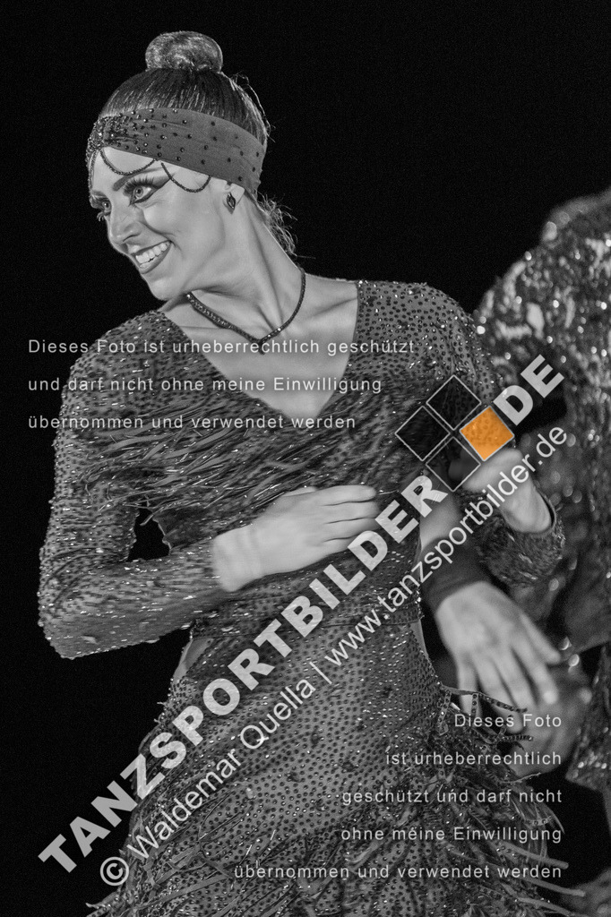 20250503-11403 | Hier finden Sie Tanz Bilder vom Latein und Standard Formationen tanzen. Sportbilder vom Tanzsport. Schöne Fotos und von Weltmeisterschaft, Europameisterschaft, Bundesliga, Regionalliga, Oberliga und Landesliga sowie von GOC Stuttgart, DanceComp, WM Bremen