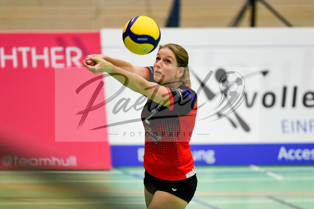 VCOBWA20211106_104 | Volleyball, Frauen:   bei dem Spiel der 3. Liga West zwischen VC Osnabrueck und SV BW Aasee in der Schlosswallhalle am 06.11.2021 in Osnabrueck, Deutschland. - Realisiert mit Pictrs.com