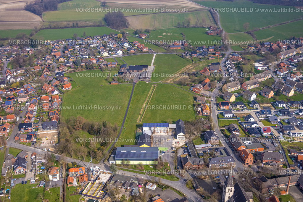 Ahlen240306167Dolberg | Luftbild, Wiesenfläche und geplantes Baugebiet zwischen Hof Northoff und kath. Lambertischule Grundschule, Lambertistraße, Wohngebiet, Ahlen, Dolberg, Ruhrgebiet, Deutschland