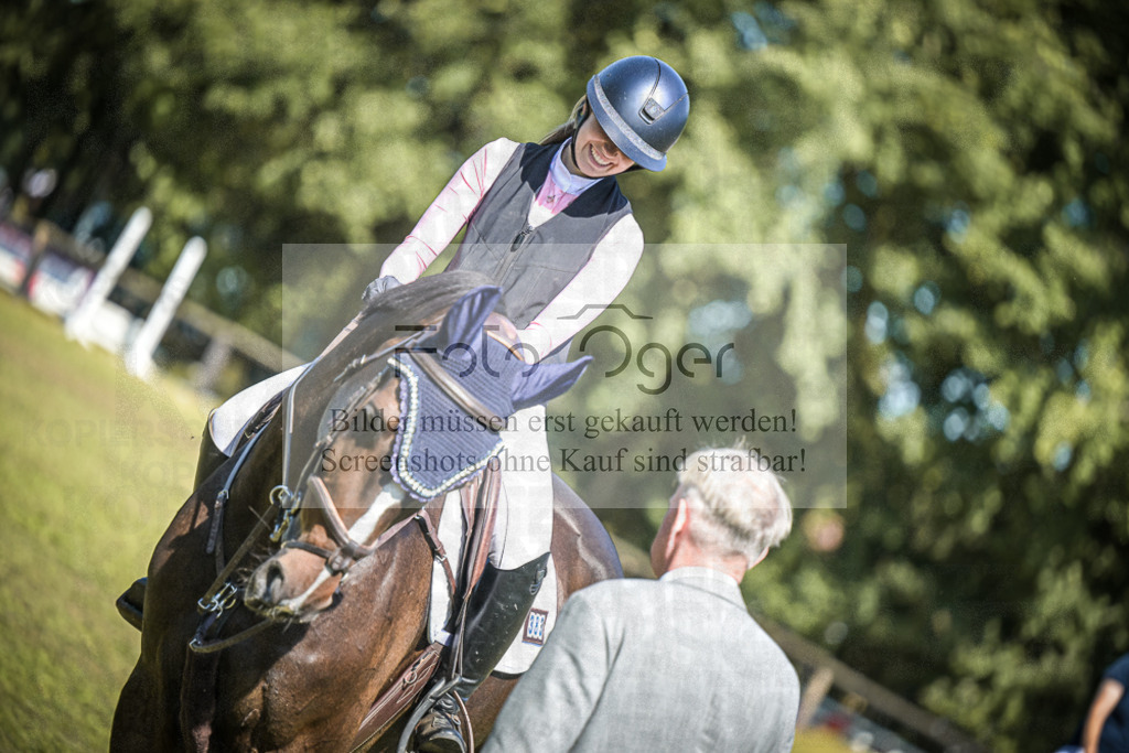 DOS_0023 | Entdecke hochwertige Reitturnierfotos von Foto Oger. Professionell, emotional und authentisch – jetzt Lieblingsmomente im Shop bestellen.Deutschlandweite Turnierfotografie. - Realisiert mit Pictrs.com