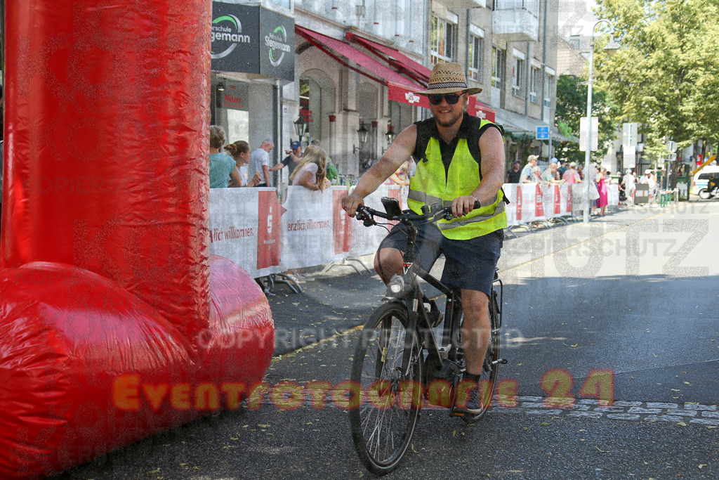 250621_1229_EX1_5925 | Sportfotografie im Rhein-Sieg Kreis, Köln, Bonn, NRW, Rheinland Pfalz, Hessen, etc. Unser Tätigkeitsfeld umfasst den Laufsport vom Volkslauf über den Marathon, Duathlon, Triathon bis zum Ultralauf wie Kölnpfad Ultra oder Schindertrail.
