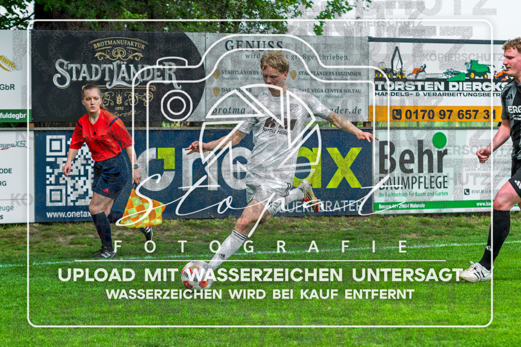 Kreisliga Herren HK - FG Fulde-Stellichte vs. Germania Walsrode | Oskar Maxim Lenz (Germania Walsrode #21); Kreisliga Herren HK - FG Fulde-Stellichte vs. Germania Walsrode am 10.05.26 in Fulder Zentralstadion, Fulde - Realisiert mit Pictrs.com