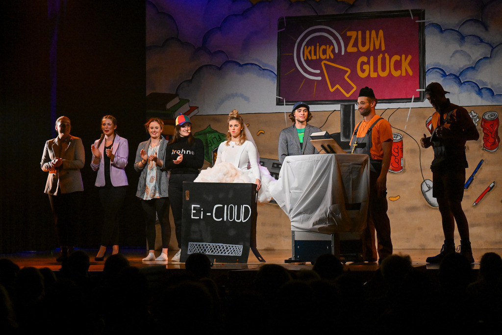 18. November 2022 - Abendundunterhaltung TV/DTV Neftenbach | 18. November 2022 / MZH Auenrain, Neftenbach
Abendundunterhaltung TV/DTV Neftenbach
Motto: Klick zum Glück
Bild: Sportfotografie Markus Aeschimann | www.markus-aeschimann.ch - Realisiert mit Pictrs.com