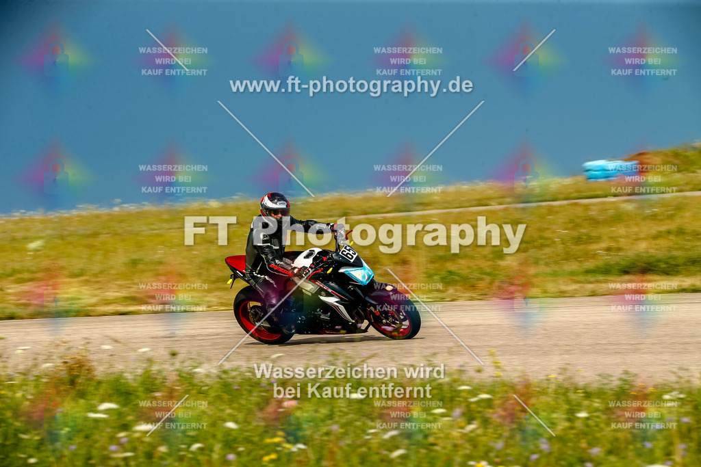 Chambley Juli-0630 | Hier findet Ihr Bilder von Touristenfahrten auf der Nürburgring Nordschleife oder von anderen Veranstaltungen die ich besucht habe. Viel Spass beim Durch Schauen 