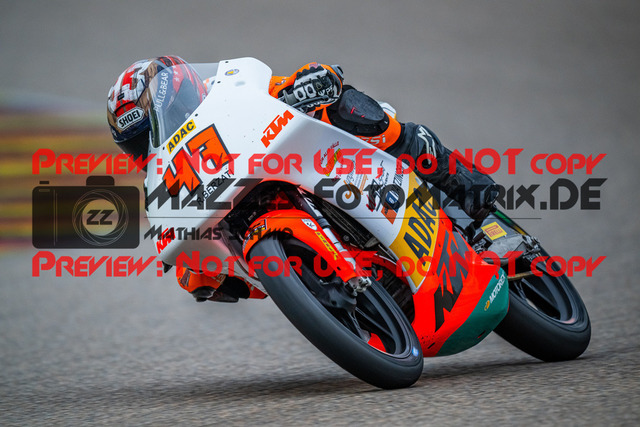 MaZZes_FotoMatrix_240503_6007705_1347 | KTM