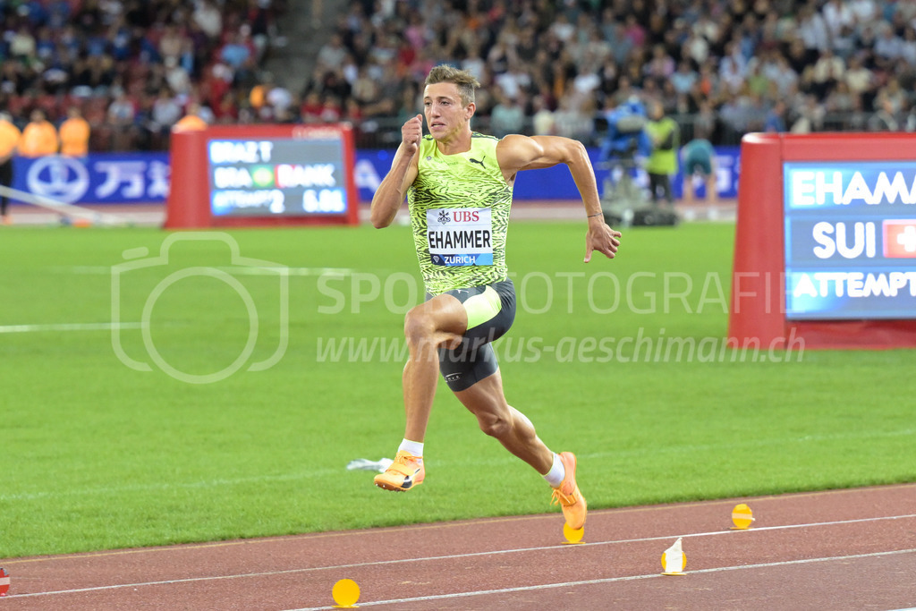 Leichtathletik: Weltklasse Zürich | 08.09.2022, Zürich, Letzigrund, Leichtathletik: Weltklasse Zürich, EHAMMER Simon (SUI) im Weitsprung der Männer. - Realisiert mit Pictrs.com