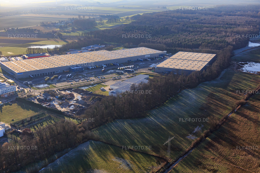 Luftbild: Gewerbegebiet Horst, Alfa Aesar GmbH im Ortsteil Minderslachen in Kandel im Bundesland Rheinland-Pfalz in Deutschland. Foto: IMG_076506.jpg vom 05.01.2015 durch Werner Riehm/FLY-FOTO.de