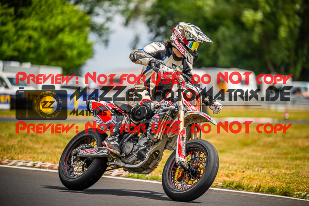 MaZZes_FotoMatrix_230702_1596 | S4