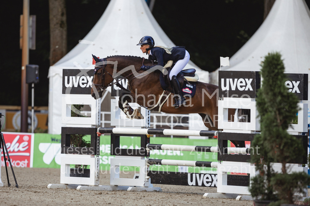 240912_OWLCh_AmateurS-206 | Deine schönsten Turniermomente als professionelle Fotos! Entdecke hochwertige Pferdesport-Fotografie im Online-Shop. Jetzt Fotos finden & bestellen!