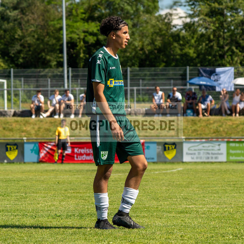 _OMG7816 | www.omgpictures.de, Sportfotograf, Verein, Fotograf, Baden Württemberg, Stuttgart, Heilbronn, omgpictures, Spieltag,  - Realisiert mit Pictrs.com