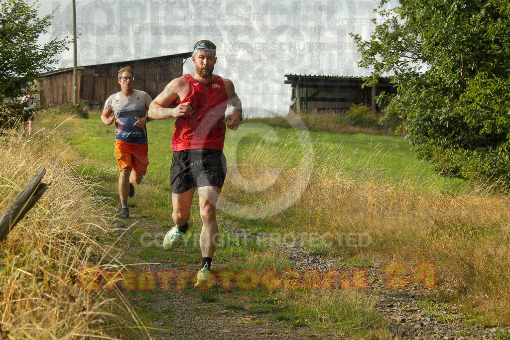 250801_1902_EV4_7913 | Sportfotografie im Rhein-Sieg Kreis, Köln, Bonn, NRW, Rheinland Pfalz, Hessen, etc. Unser Tätigkeitsfeld umfasst den Laufsport vom Volkslauf über den Marathon, Duathlon, Triathon bis zum Ultralauf wie Kölnpfad Ultra oder Schindertrail.