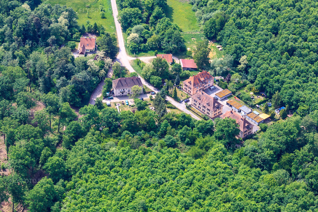 Luftbild: Wohnsiedlung in der Seufzerallee 4 in Scheibenhardt im Bundesland Rheinland-Pfalz in Deutschland. – Foto: IMG_40886.jpg vom 08.05.2011 durch Werner Riehm/FLY-FOTO.de – Auflösung des Originals: 4752 x 3168 px