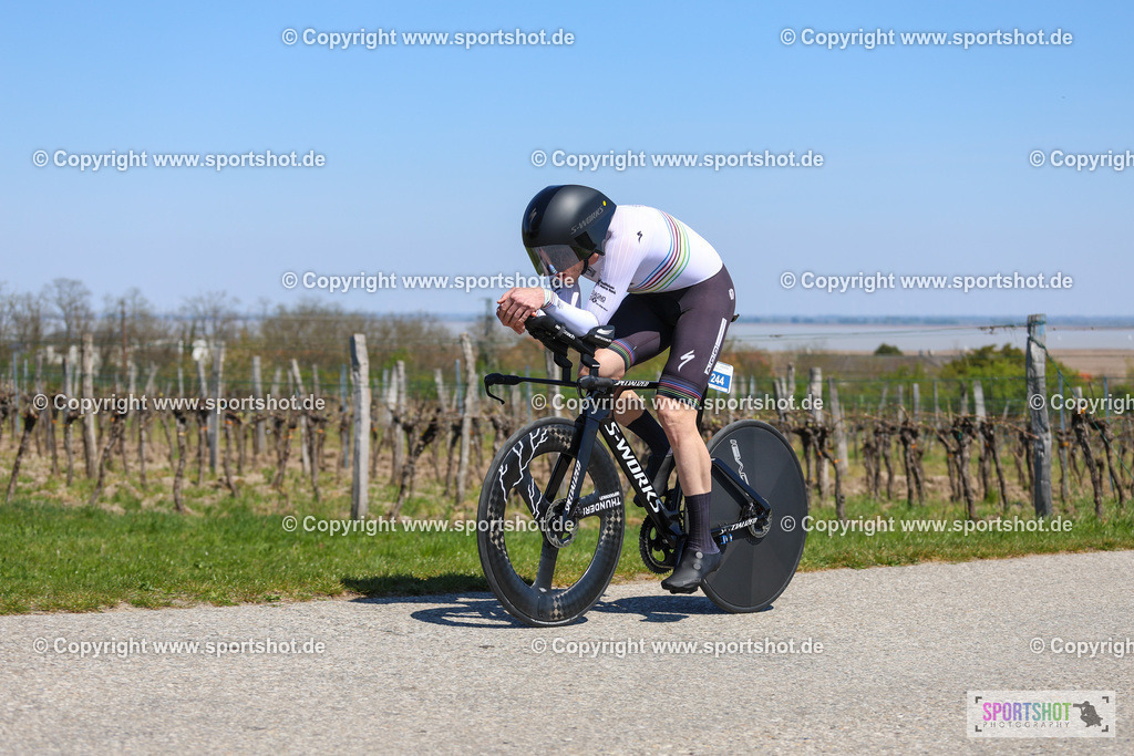 IMG_9124 | @sportshot_your_pictrs #yourpictures#roadtowm2029 #nrm #neusiedlerseeradmarathon #neusiedlersee #neusiedlerseetourismus #burgenland #mörbisch #nrm26 #burgenlandtourismus #voglundco #poweredbyburgenlandtourismus #radsport #rad #marathon #ucigranfondo #visitburgenland #ucigranfondoworldseries