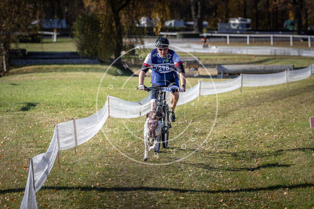 CaniXpix_DV3A6006 | Hundefotografie, Tierfotograf, Pfotenfotografie, Fotoshooting Hund, Hunde Portrait, Hundesport, Hundeportraits, Heideshooting, Hunde, Sportfotograf, Hundefotograf, Turnierhundsport, THS,  - Realisiert mit Pictrs.com