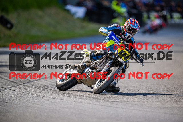 MaZZes_FotoMatrix_220529_9823 | Fotograf Mathias Schmid
Sportfotograf,
Eventfotograf,
Hochzeitsfotograf,
Portraitfotograf