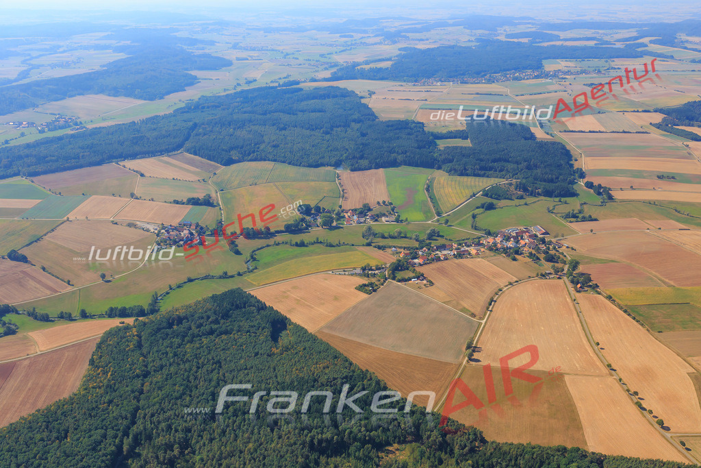 Luftbild von Hoechstetten Ansbach - Luftaufnahme wurde 2016 von https://frankenair.de mittels Flugzeug (keine Drohne) erstellt - die Geschenkidee