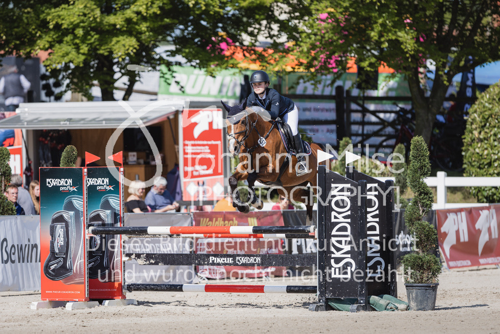 230519_MayDays_Stil-A2-U25-140 | Deine schönsten Turniermomente als professionelle Fotos! Entdecke hochwertige Pferdesport-Fotografie im Online-Shop. Jetzt Fotos finden & bestellen!