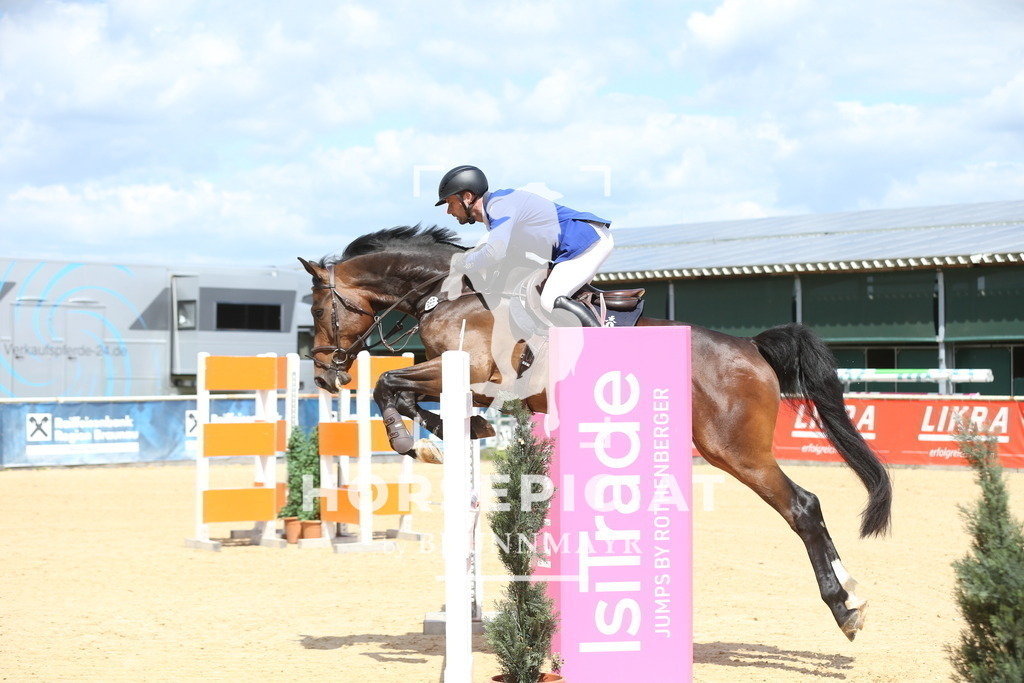 DL2Q5351 | Willkommen bei Brunnmayr - Design & Fotografie – Ihrem Spezialisten für Reitturniere und Pferdeveranstaltungen in Oberösterreich, Salzburg und Bayern! Seit über 17 Jahren sind wir leidenschaftlich dabei.